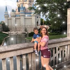 Meet your Posher, Stephanie